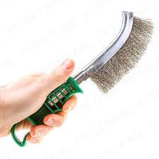 The brush is convenient for use, a good hand ware tool